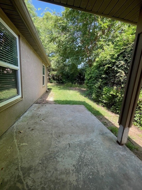 Oak Village Sub Rogers - Residential Lease