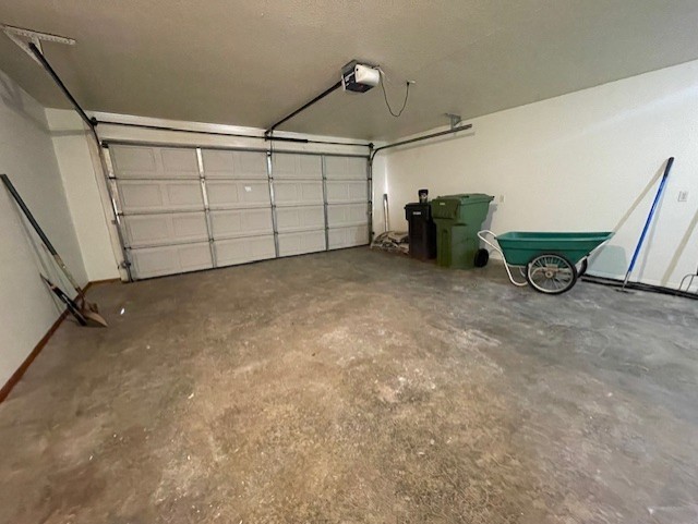 Oak Village Sub Rogers - Residential Lease