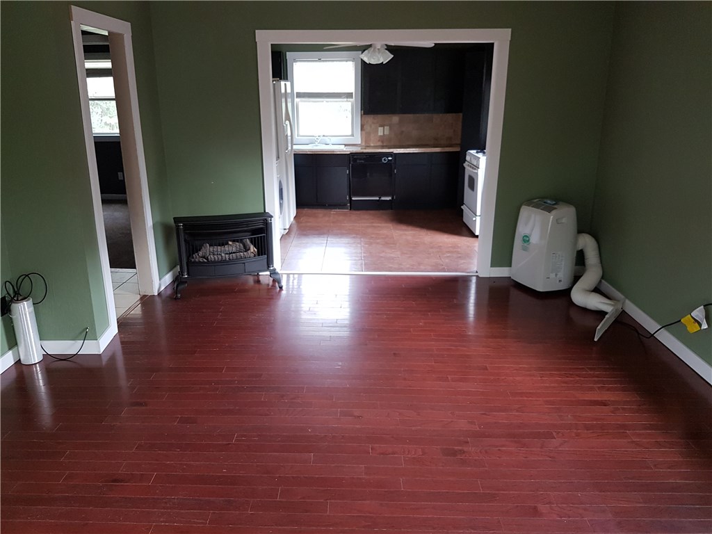 S H Cole Add Rogers - Residential Lease