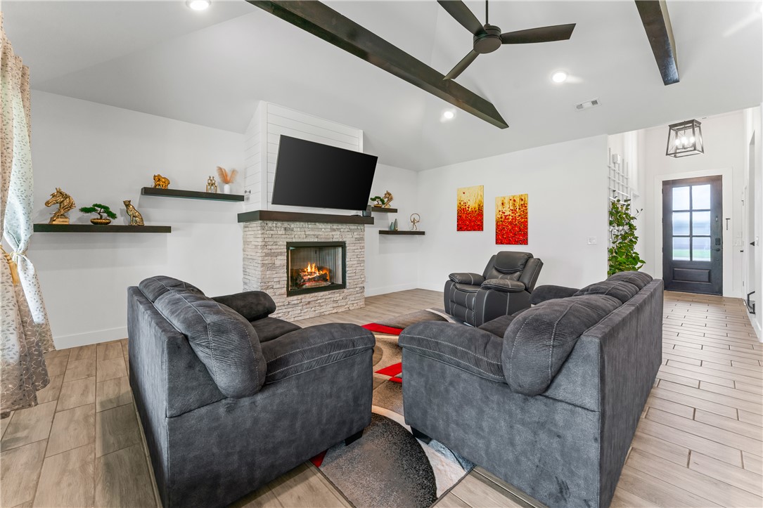 Maple Estates Ph Ii Centerton - Residential