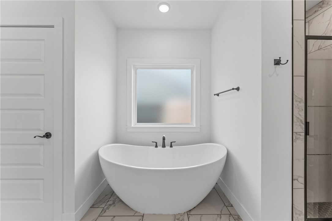 Maple Estates Ph Ii Centerton - Residential