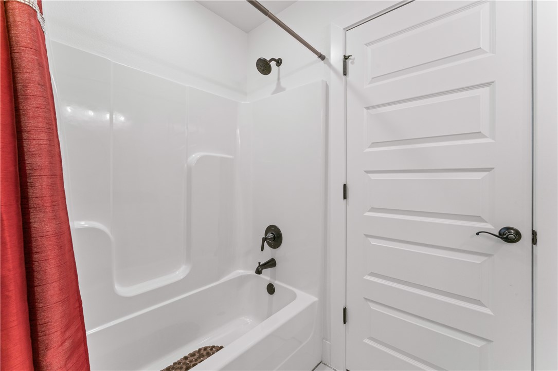 Maple Estates Ph Ii Centerton - Residential