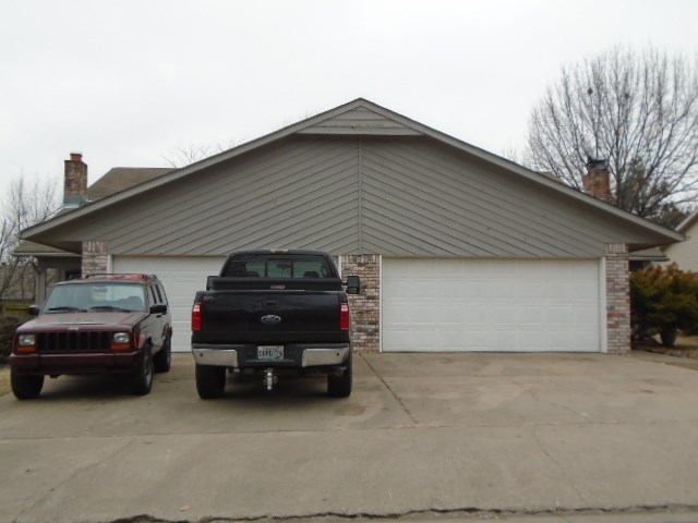 Don't miss out on this great investment opportunity!  Large duplex featuring 2 3bd/2bth units with 2 car garage.  Both units had a complete remodel in 2018 with new flooring, interior and exterior paint, landscaping, appliances, fixtures, and counter-tops.