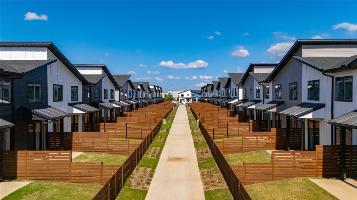 PARKSIDE SUB-LOWELL - Residential