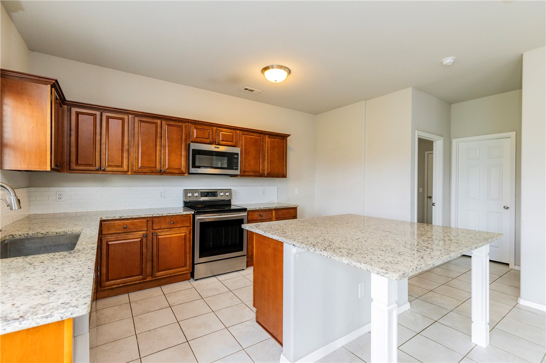 Kerelaw Castle Bentonville - Residential