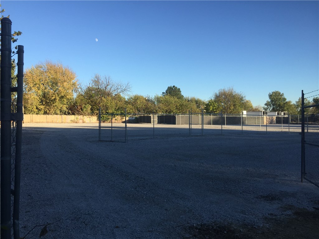 Springdale Outlots - Commercial Sale