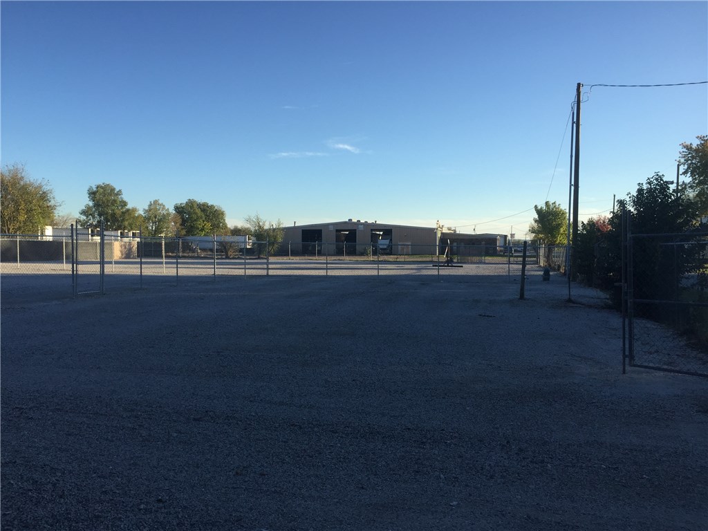 Springdale Outlots - Commercial Sale