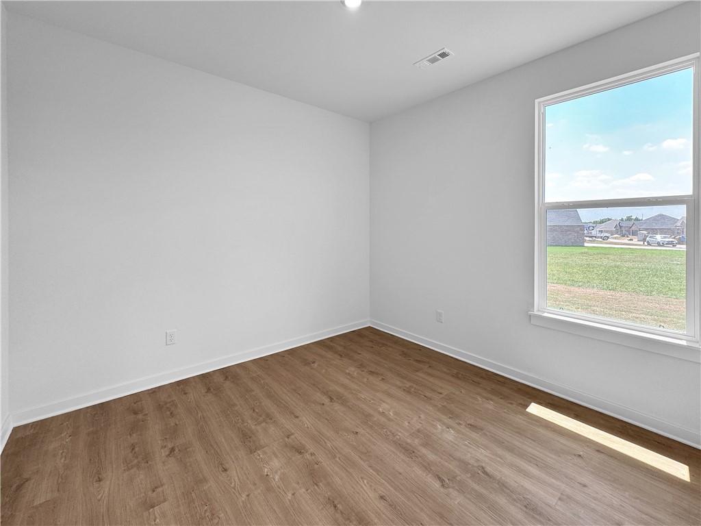 Noah's Landing - Residential