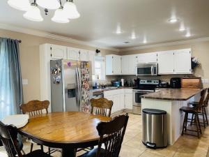 Roy Acres Pottsville - Residential