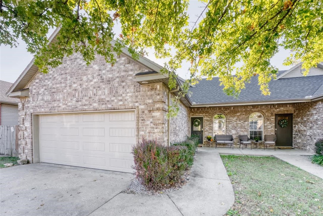 Belle Royal Sub Bentonville - Residential
