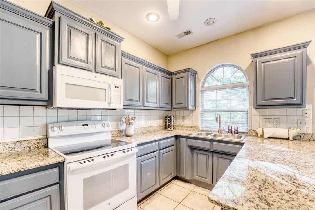 Belle Royal Sub Bentonville - Residential
