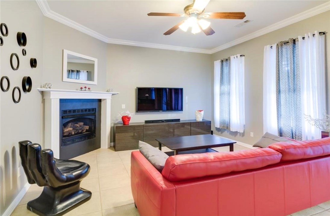 Salem Village PUD - Residential Lease
