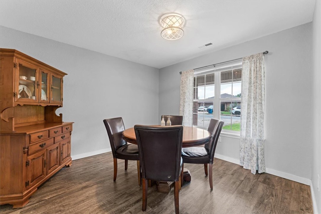 Eagles Nest I Gentry - Residential