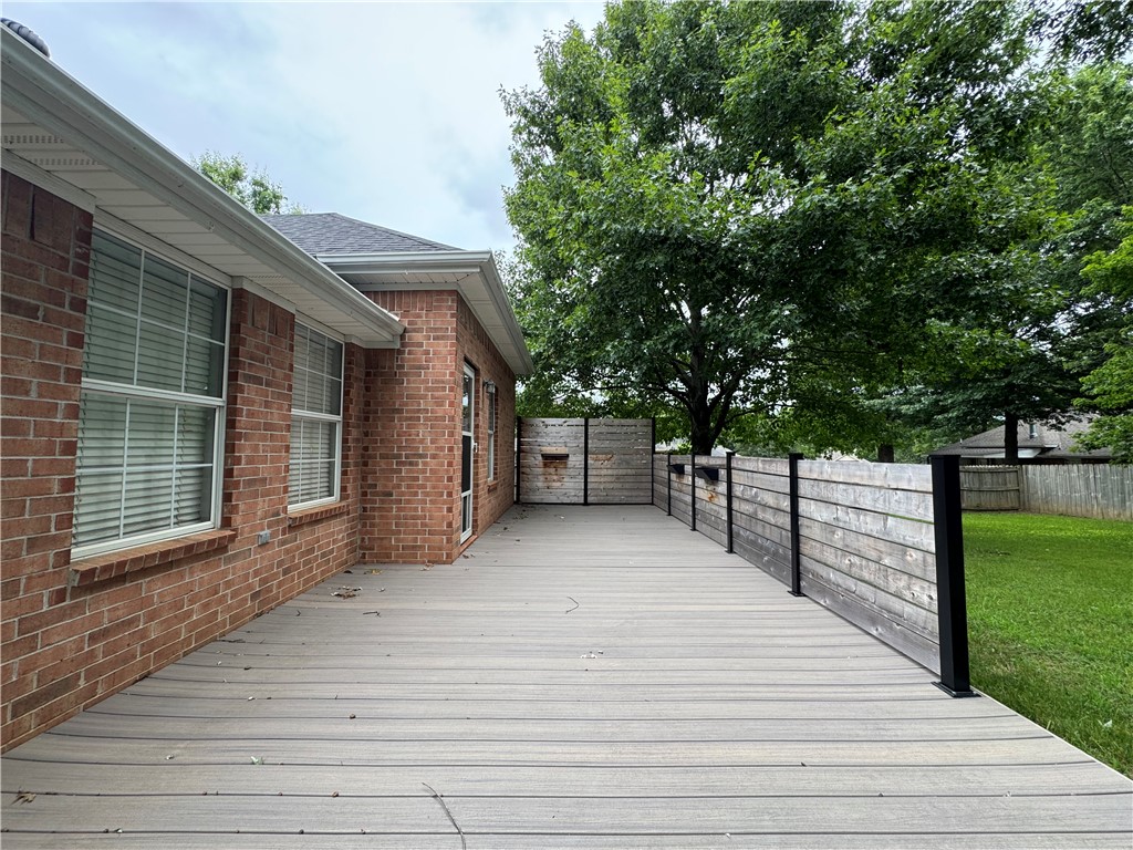 Briarwood Ph II - Residential Lease