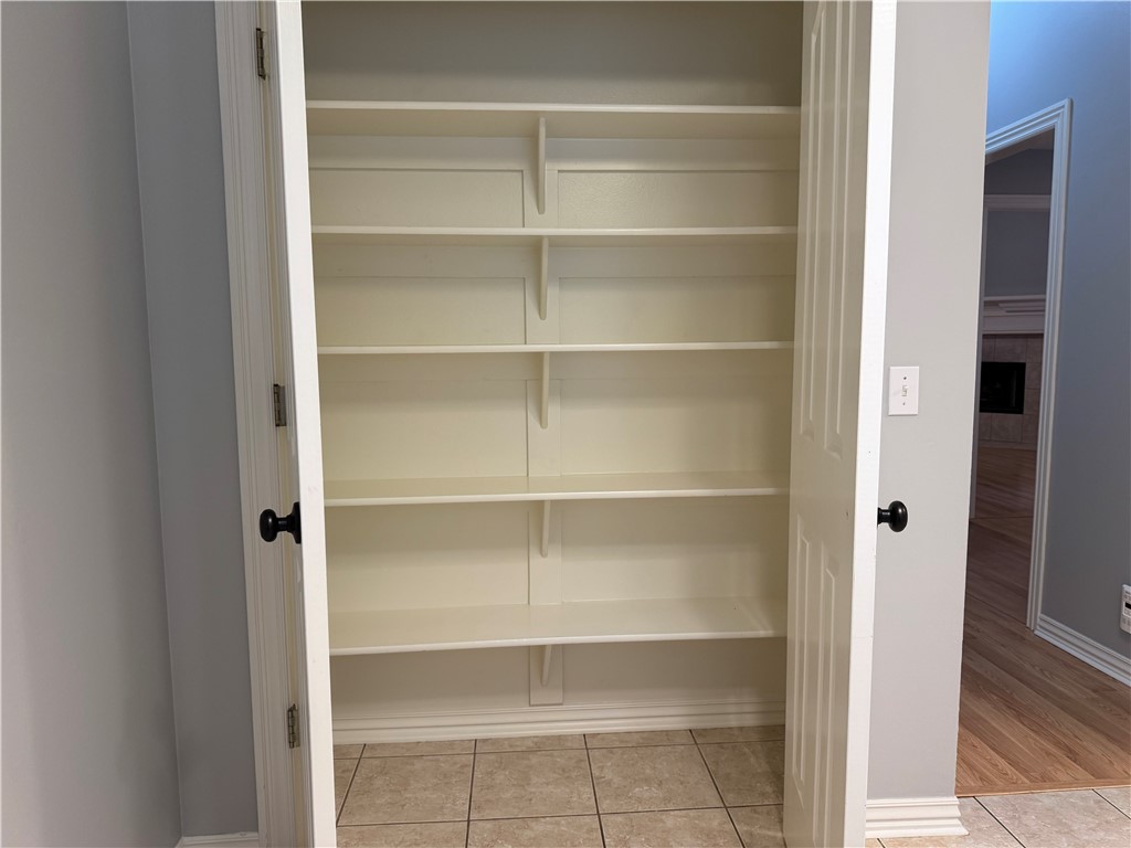 Briarwood Ph II - Residential Lease