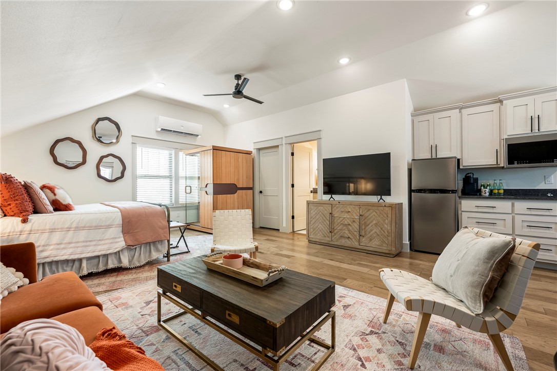 Demings 2nd Add Bentonville - Residential