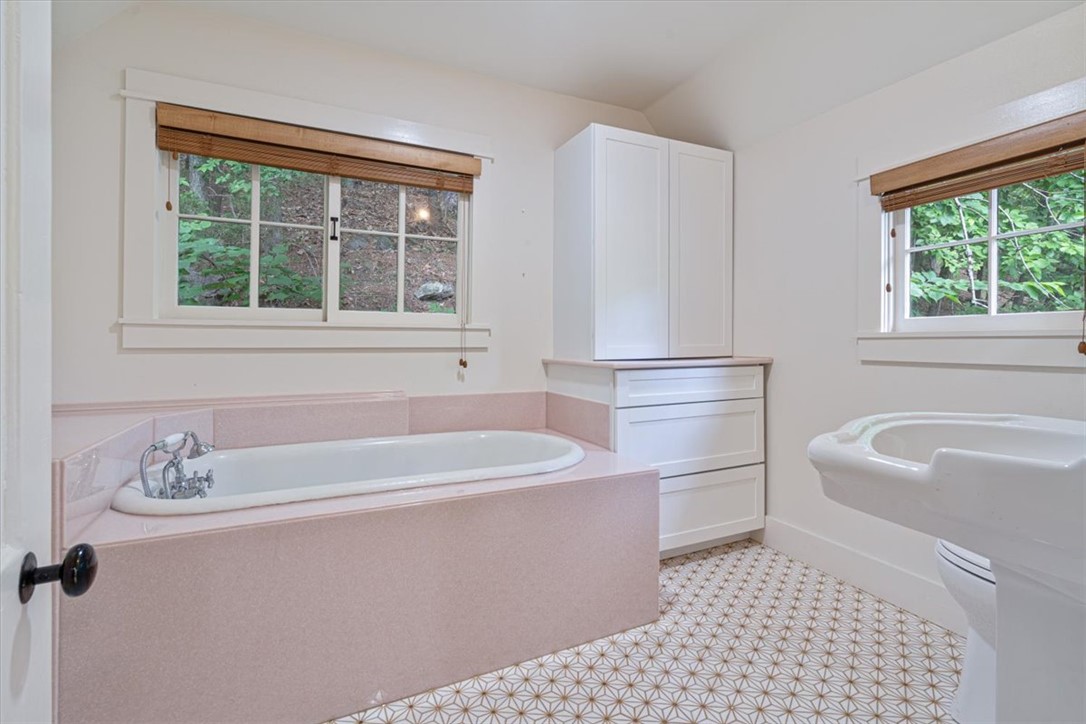 Riley & Armstrong - Residential