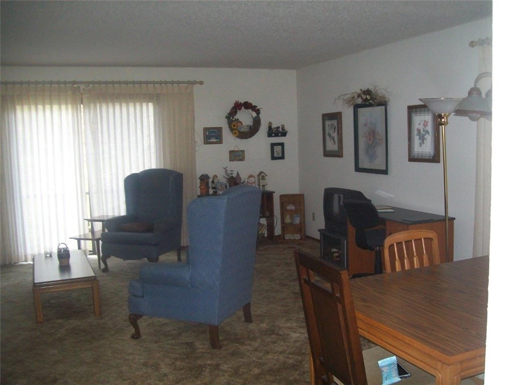 Melanie Courts Bvv - Residential