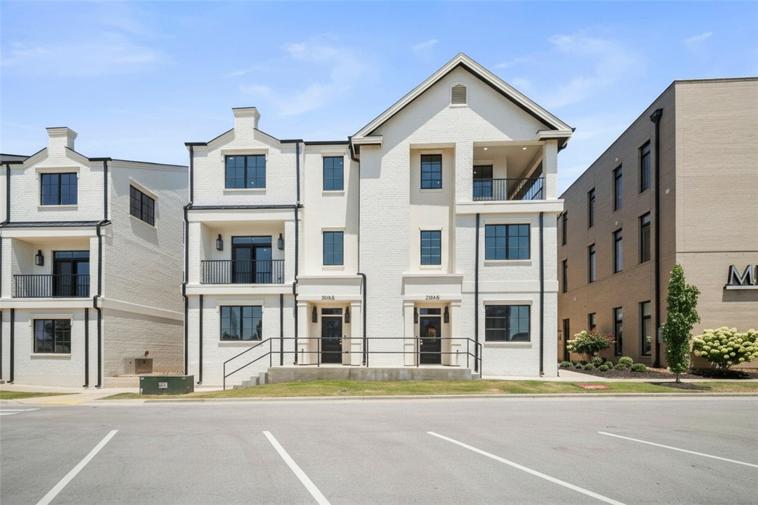 Pinnacle Heights - Rogers - Residential
