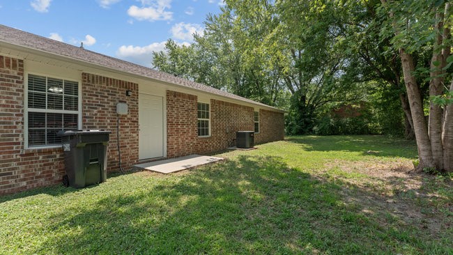 Hayes Sub In Hayes First Add - Residential Lease