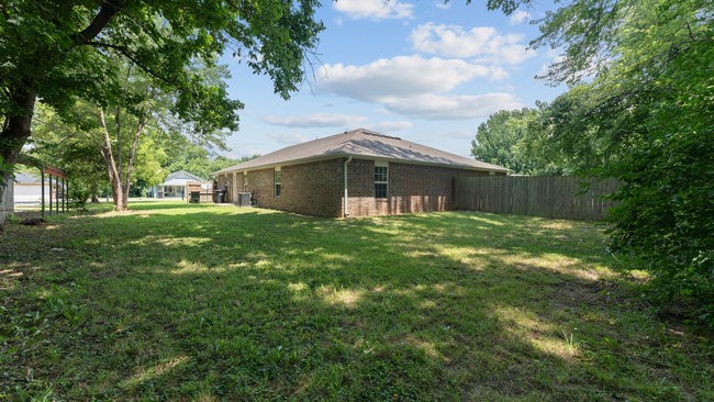 Hayes Sub In Hayes First Add - Residential Lease