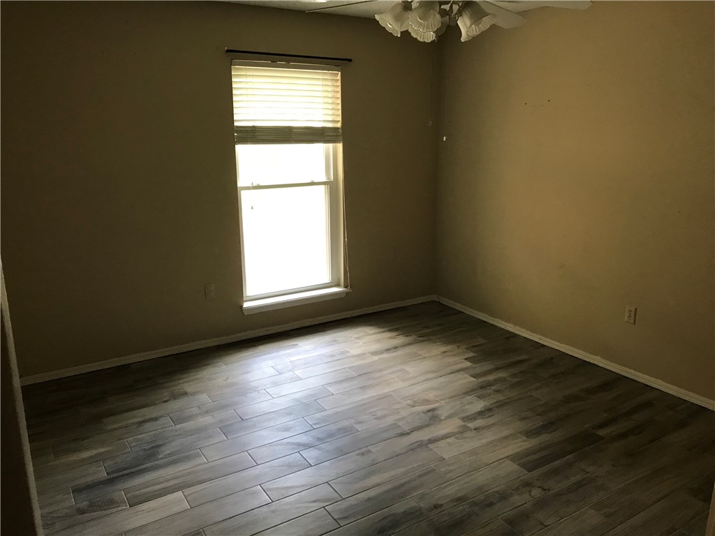 Rolling Meadows Ph I - Residential Lease