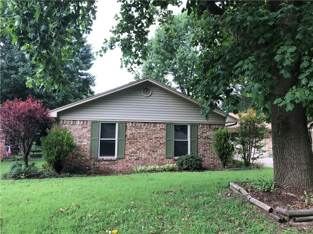 Rolling Meadows Ph I - Residential Lease