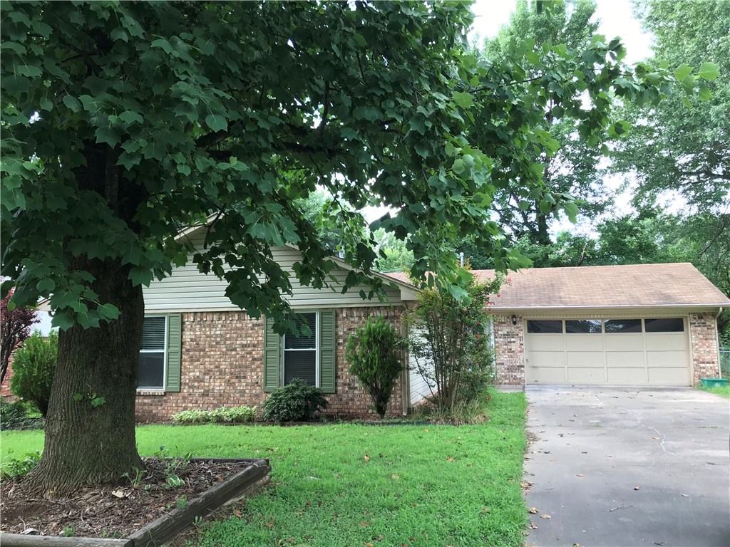 Rolling Meadows Ph I - Residential Lease