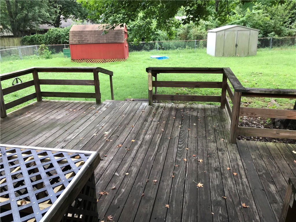 Rolling Meadows Ph I - Residential Lease