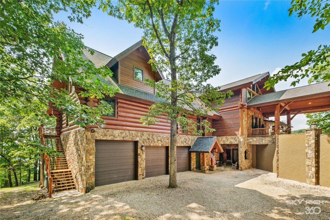 Point Mirage - Residential