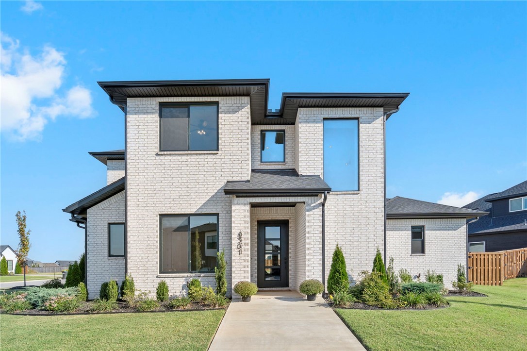 Scissortail - Residential