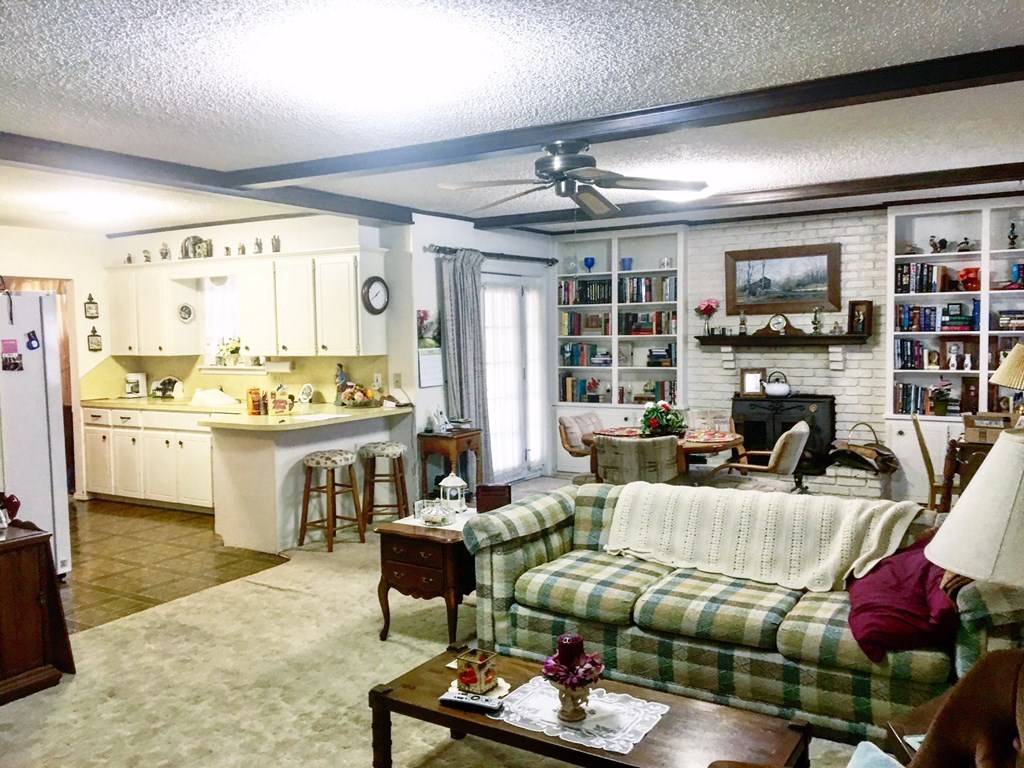 Rolling Hills Sub Siloam Spgs - Residential