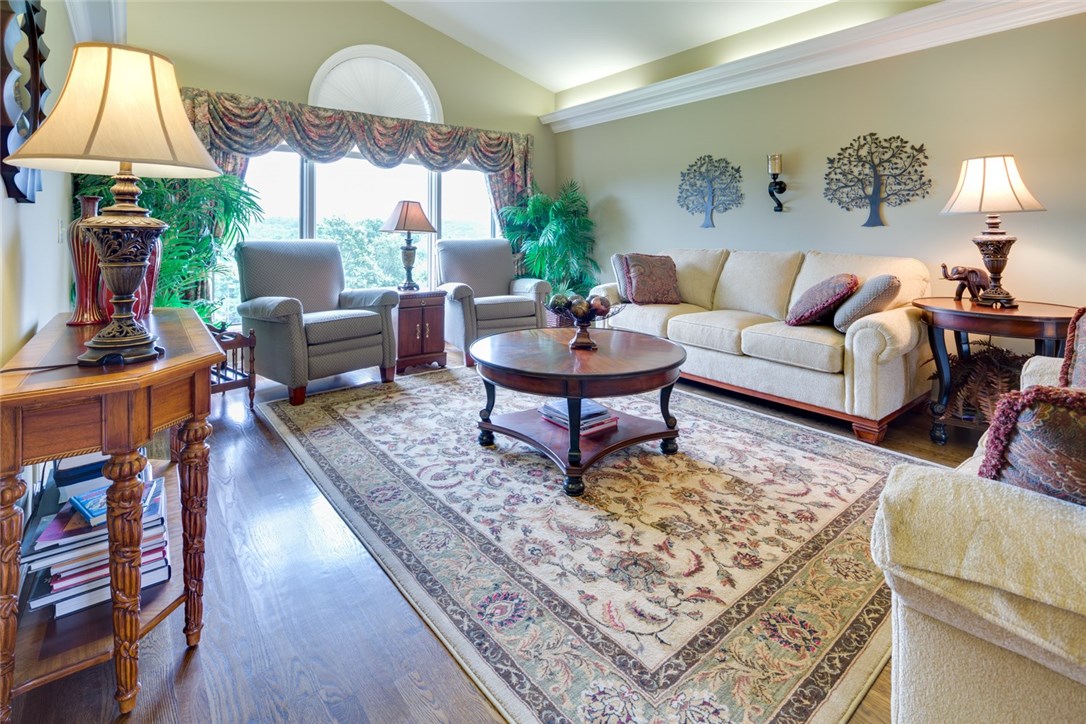 Kipling Courts Bvv - Residential