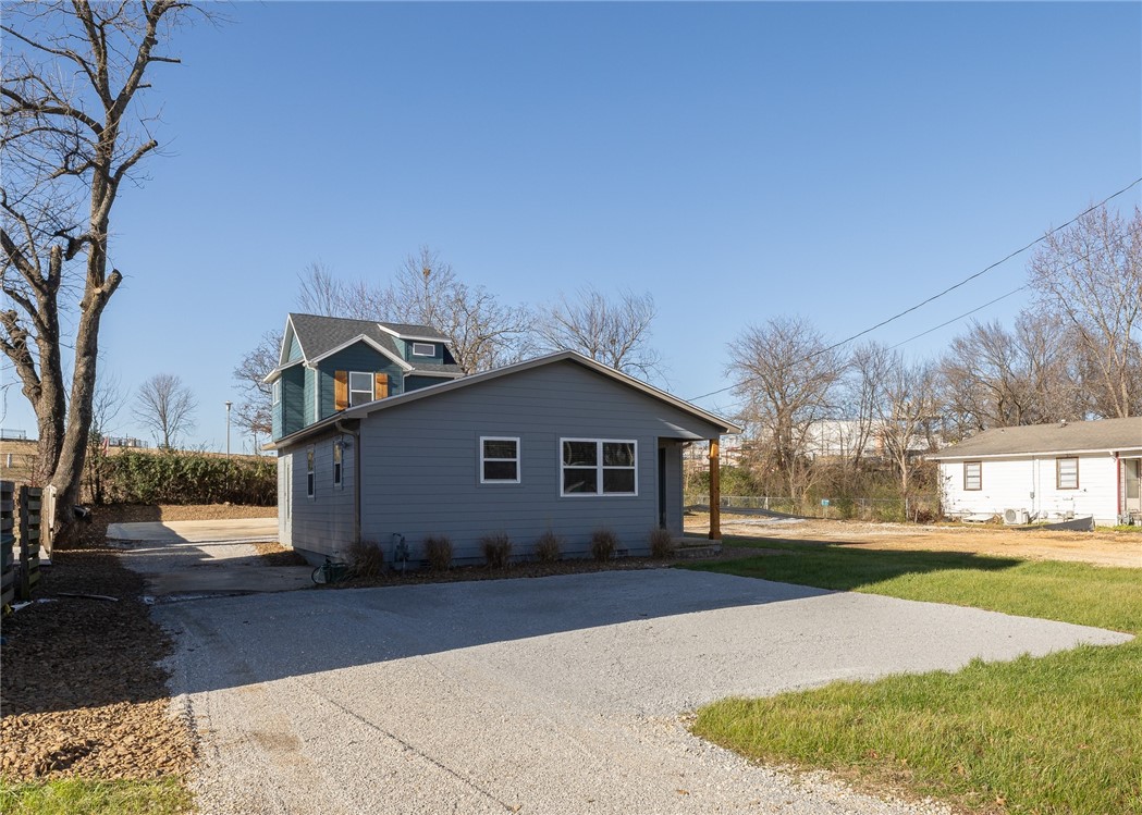 Center Add The - Residential