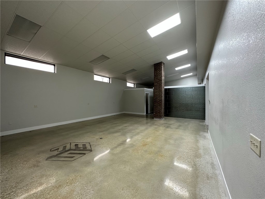 Smartts Add Bentonville - Commercial Lease