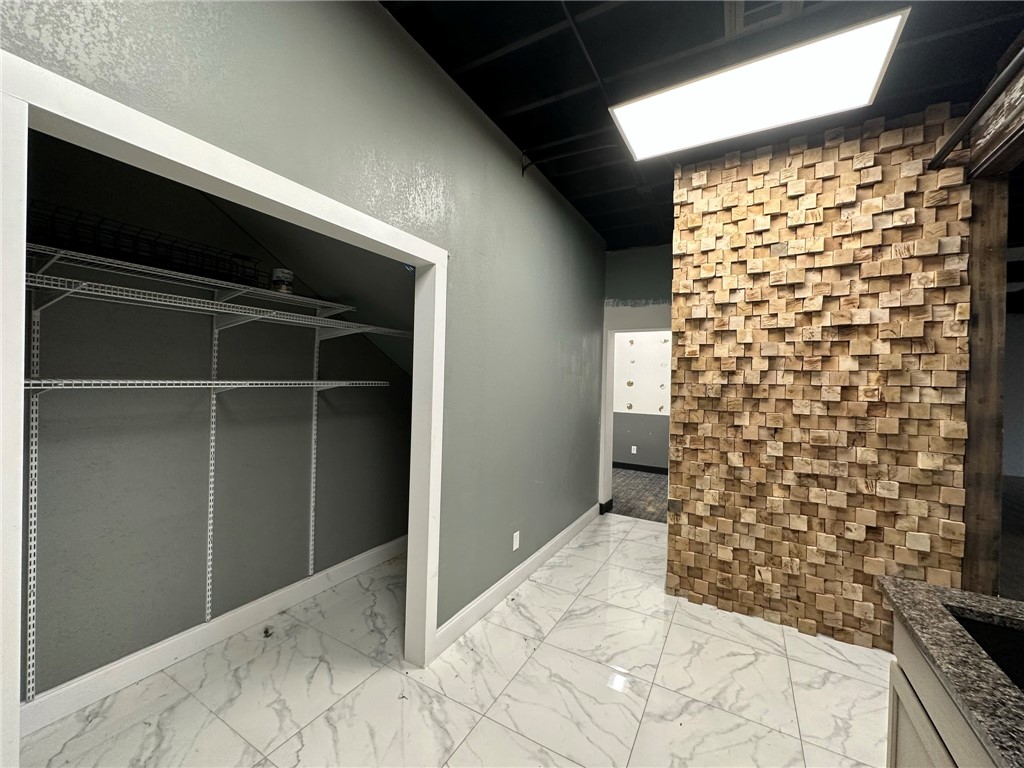 Smartts Add Bentonville - Commercial Lease