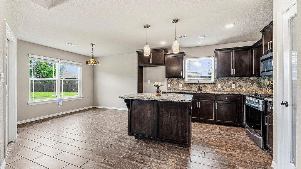 Elkhorn Sub Ph I Pea Ridge - Residential