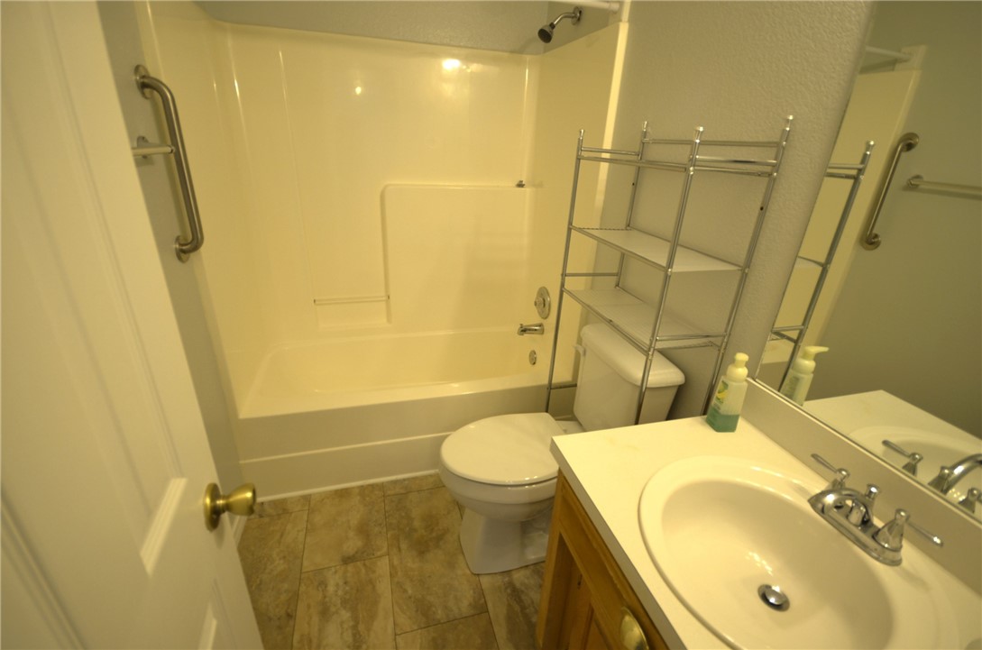 Rillington Sub Bvv - Residential Lease