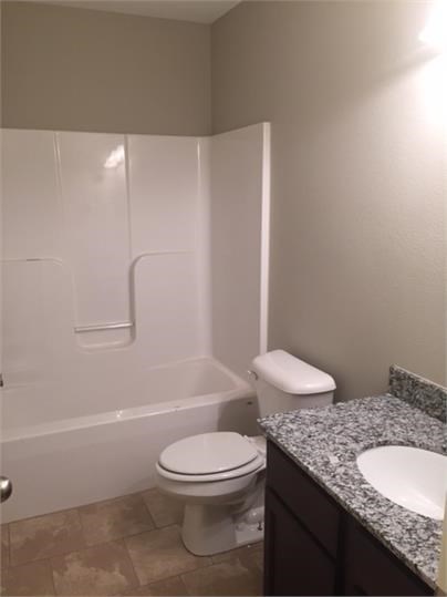 Riverwalk Farm Estate Ph I Bentonville - Residential Lease