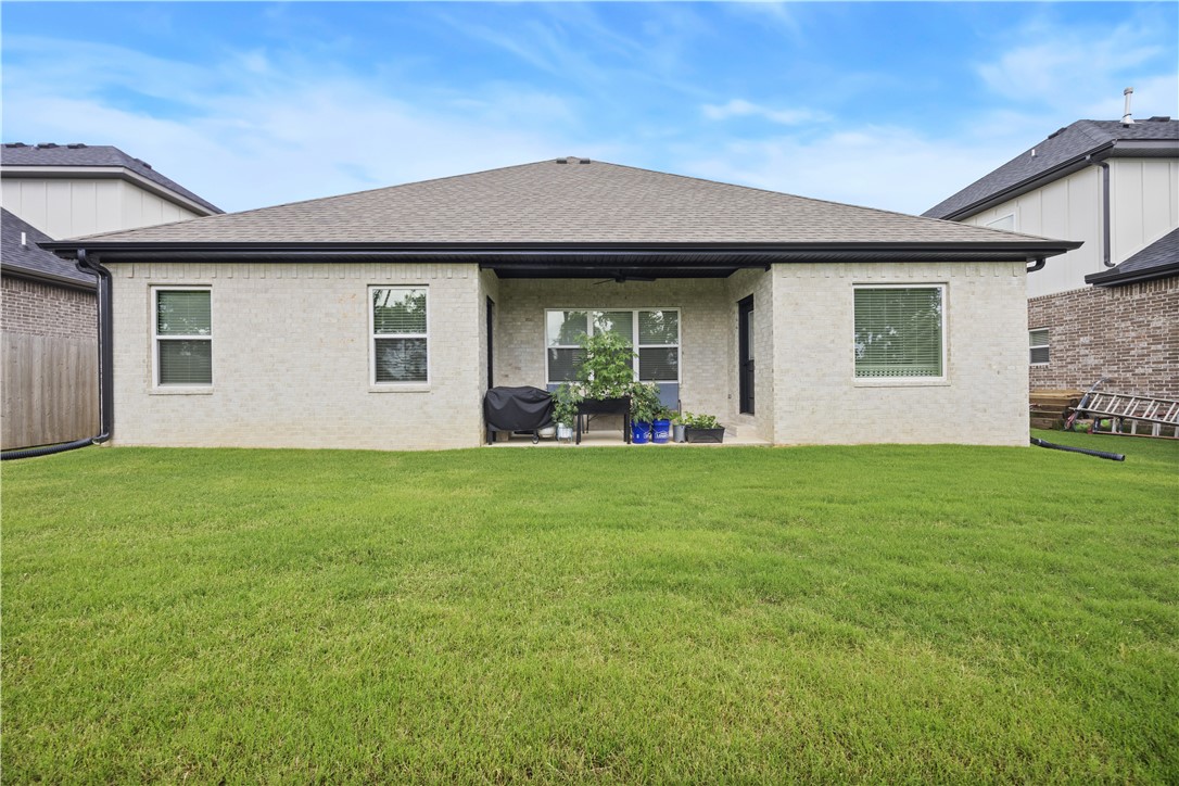 Annika Estates Ph Ii Centerton - Residential
