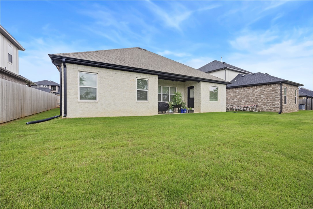 Annika Estates Ph Ii Centerton - Residential