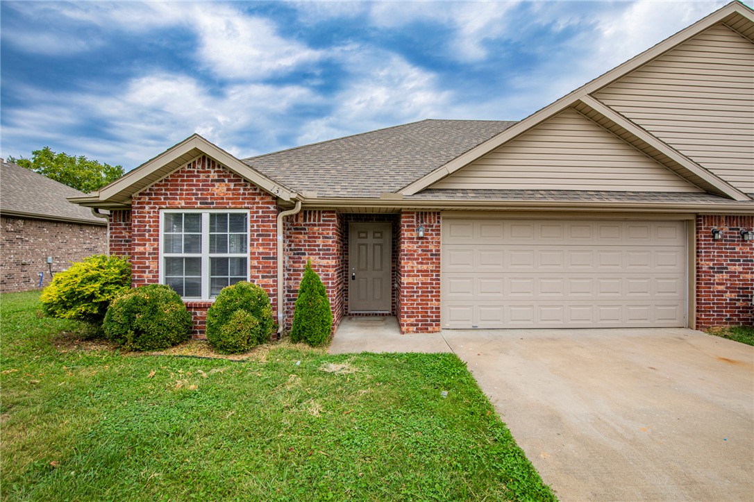 Willow Crossing Ph I Centerton - Residential Lease