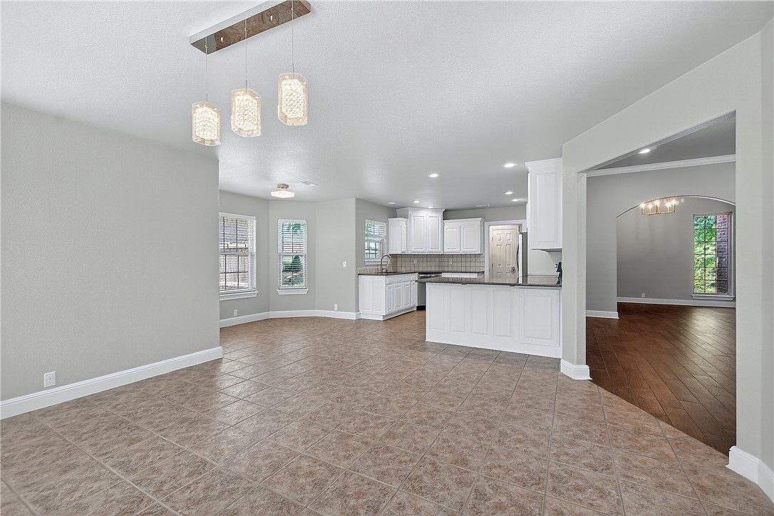 Saddlebrook Sub Bentonville - Residential
