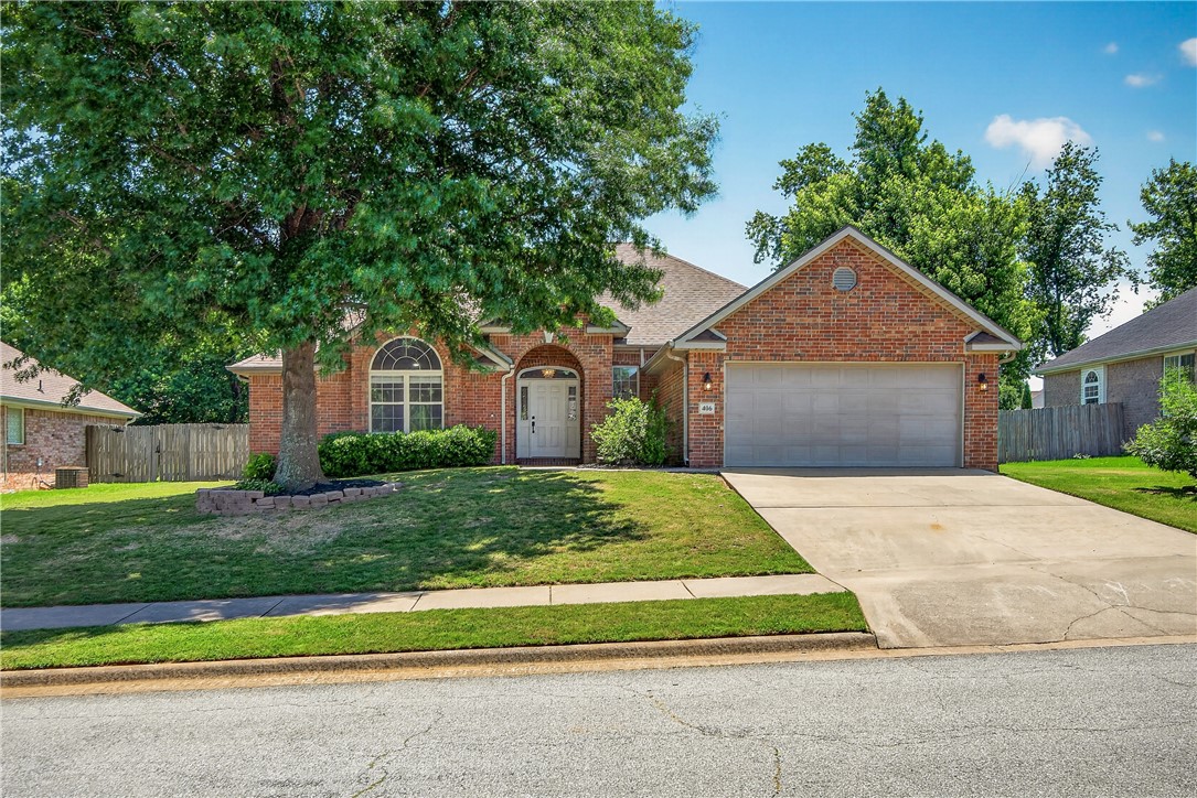 Saddlebrook Sub Bentonville - Residential