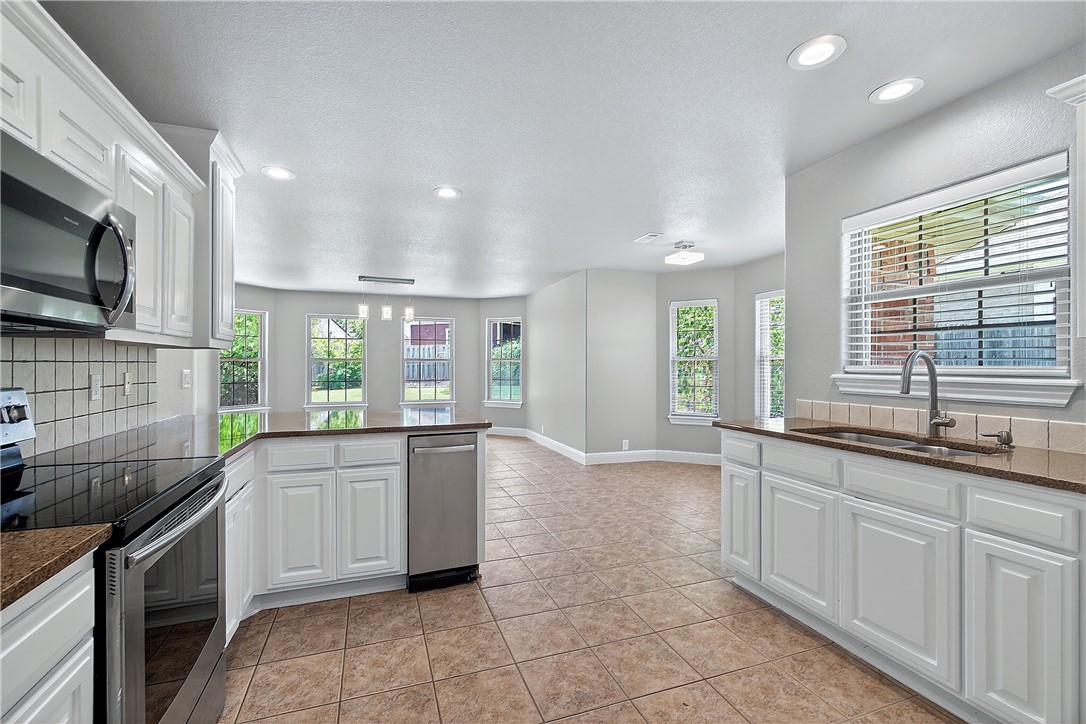 Saddlebrook Sub Bentonville - Residential