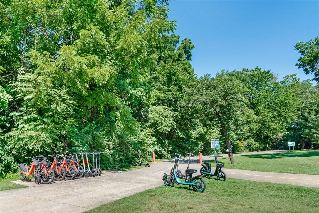 Springdale Outlots SW SW - Residential