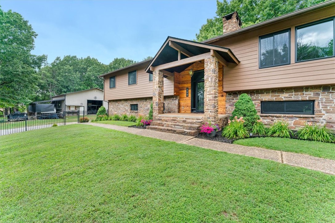 Springdale Outlots SW SW - Residential