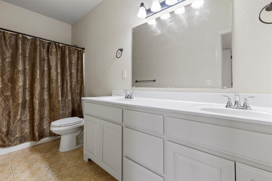Rolling Hills - Residential Lease
