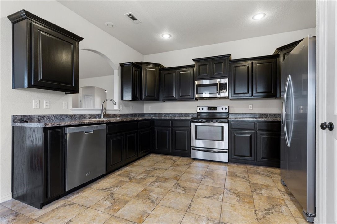 Rolling Hills - Residential Lease