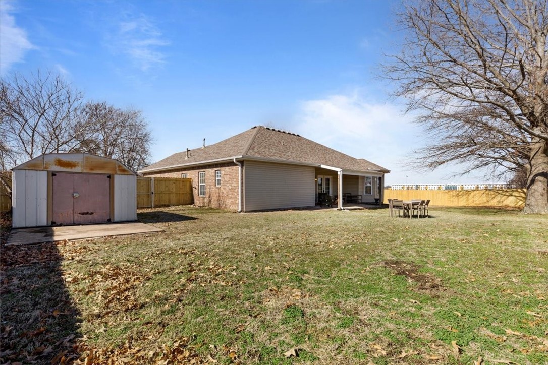 Rolling Hills - Residential Lease